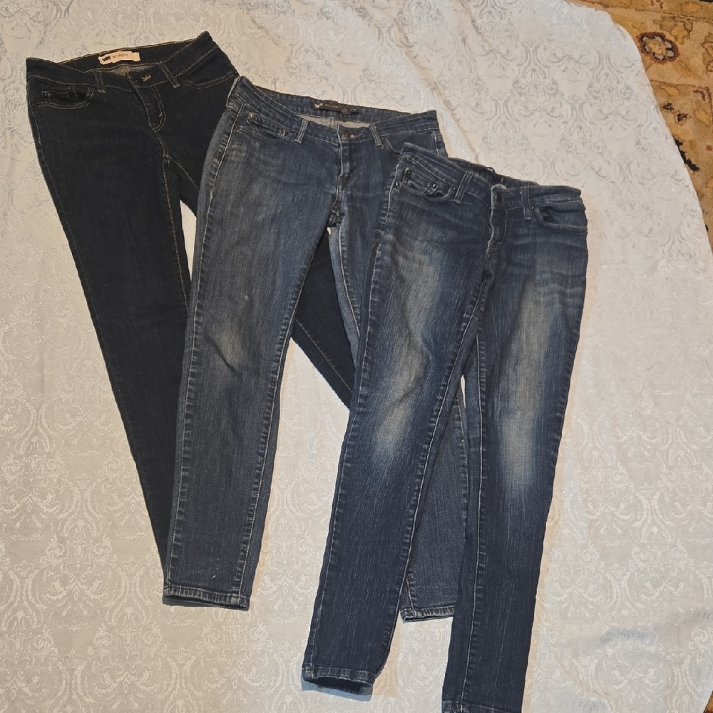 Lot Of 3 Levis Jeans-Different Sizes